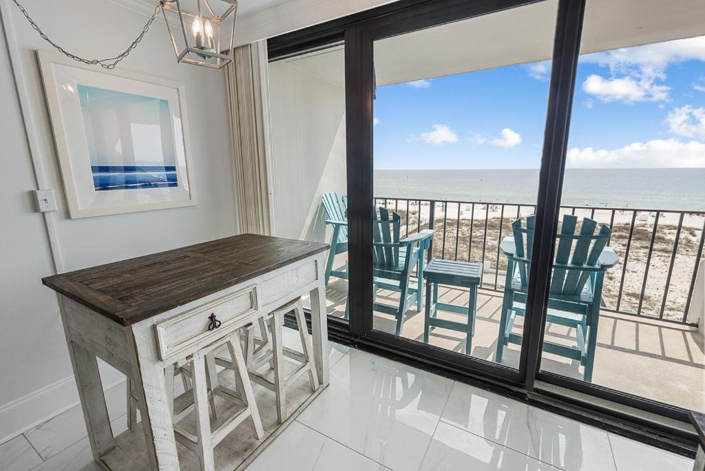Island Winds East 308 By Albvr - Beautifully Renovated Beachfront Condo & Steps Away From Hangout & More! Gulf Shores Zewnętrze zdjęcie